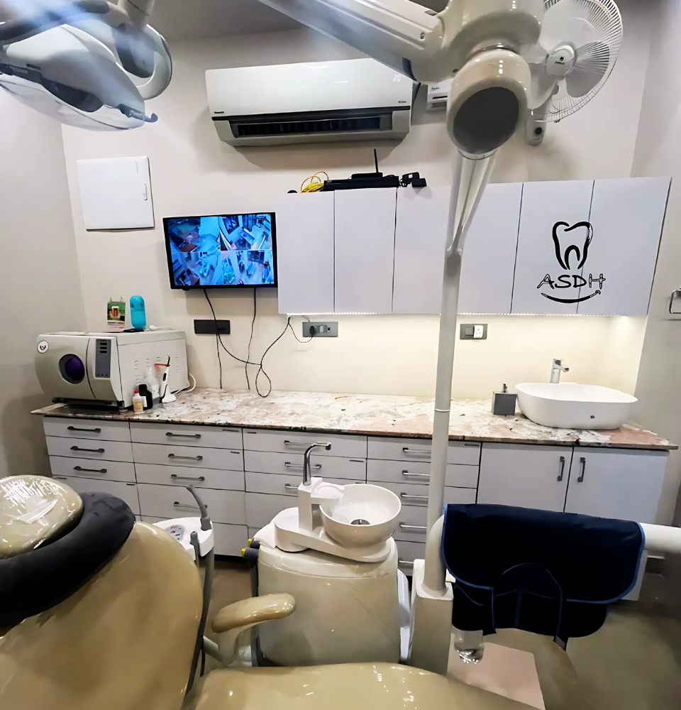 Best dentist in Jaipur (1)